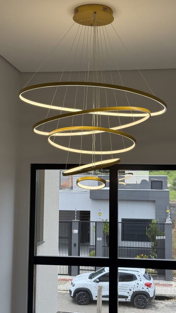 Iluminação interna em ambiente residencial feita pela NORD